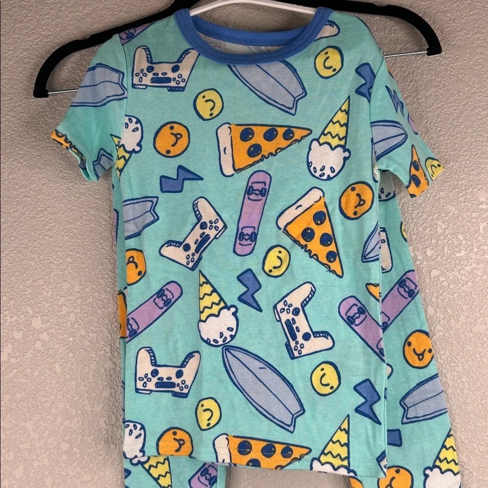 Cat &‎ Jack Boy's 2 Piece Novelty Cozy Comfy Pajama Set Size 6 New with tags!